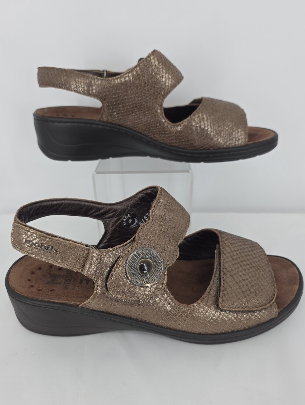 Mephisto Mobils Womens 8.5 EU 39 Bronze Metallic Leather Comfort Wedge Sandals